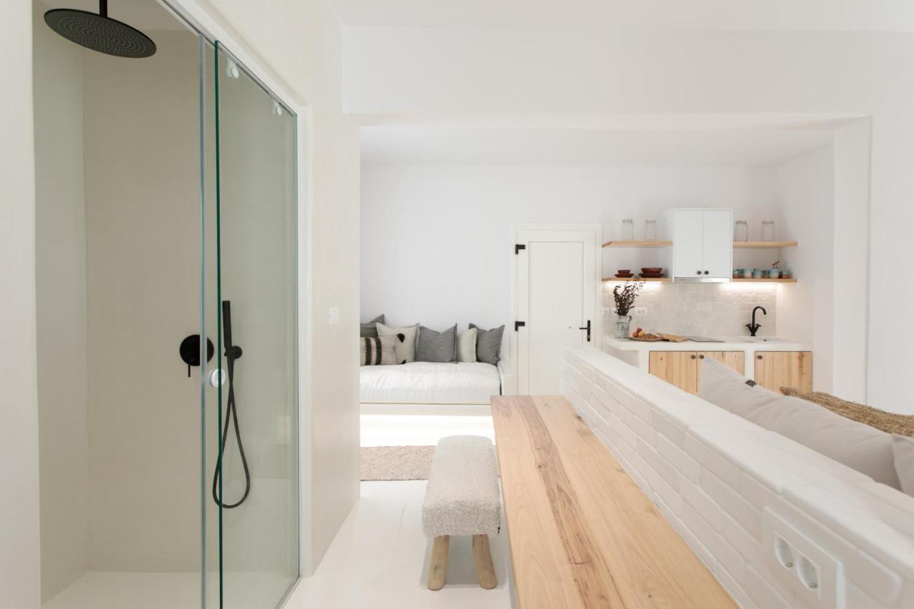 Naxian Aura Suites Naxos City Exteriör bild