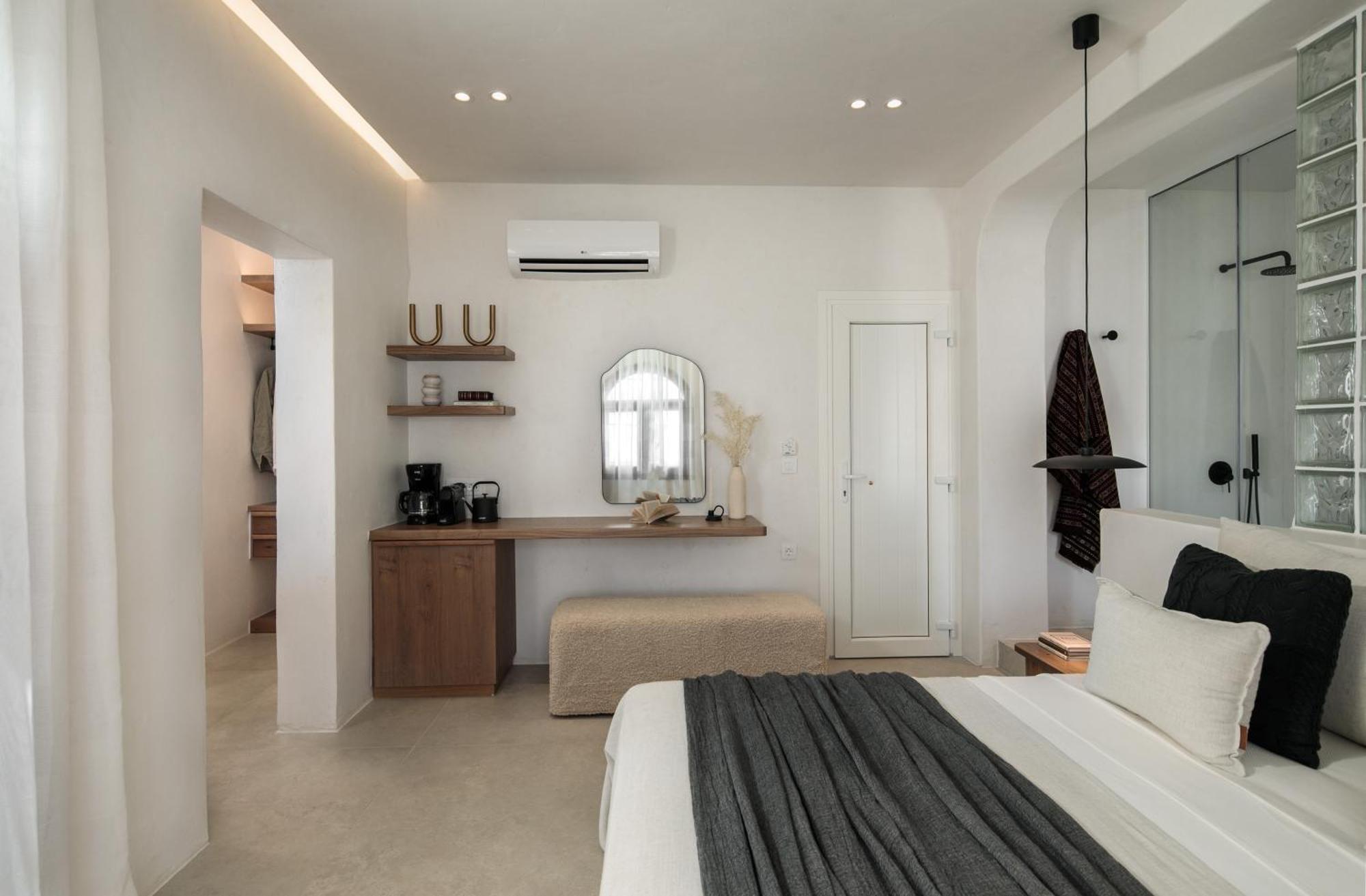 Naxian Aura Suites Naxos City Exteriör bild