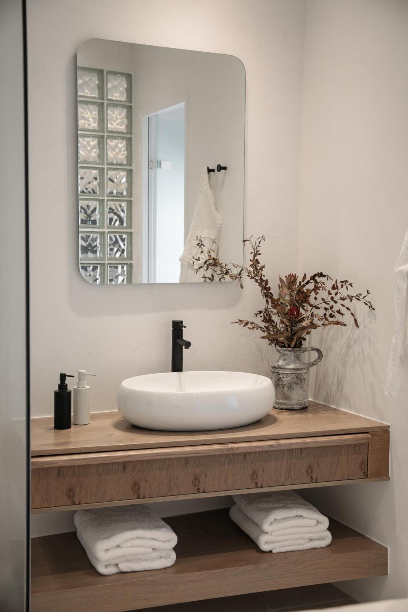 Naxian Aura Suites Naxos City Exteriör bild